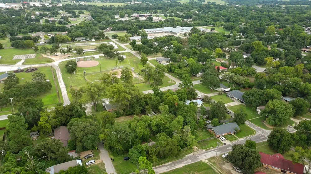 706 Spruce Street Teague, TX 75860