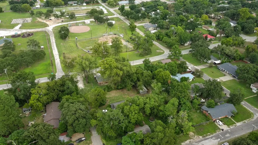 706 Spruce Street Teague, TX 75860