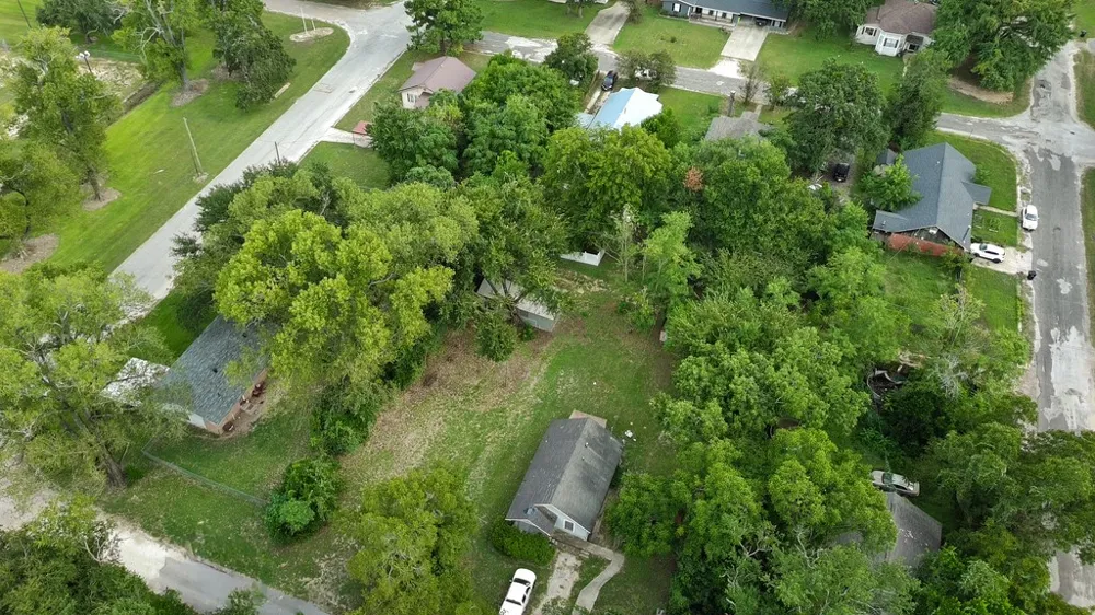 706 Spruce Street Teague, TX 75860