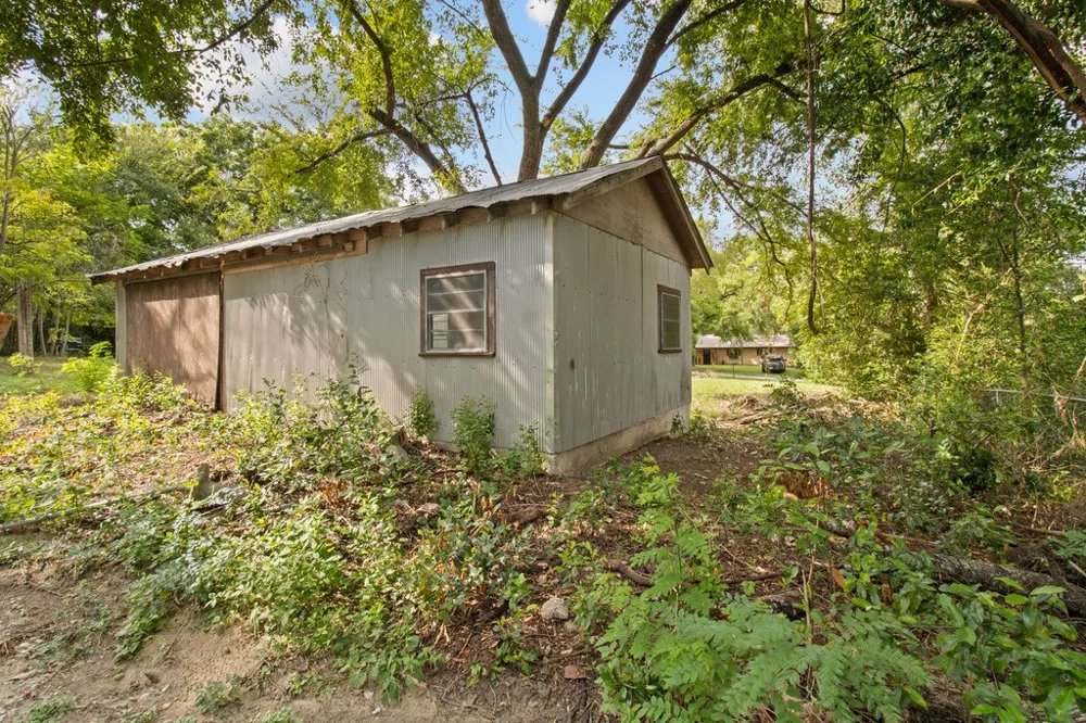 706 Spruce Street Teague, TX 75860