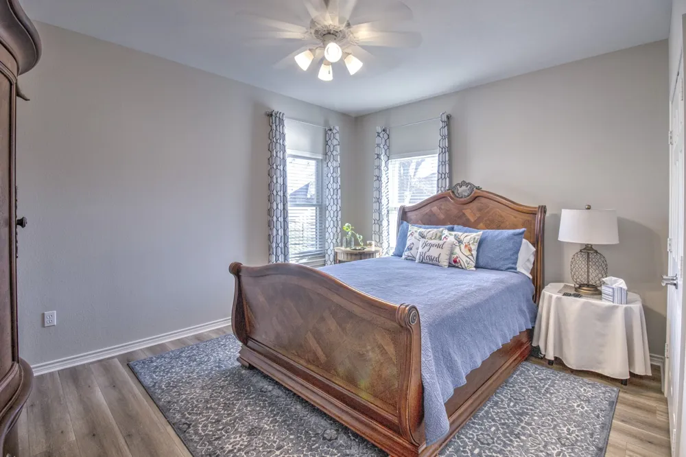 1321 Kiowa Drive E Lake Kiowa, TX 76240