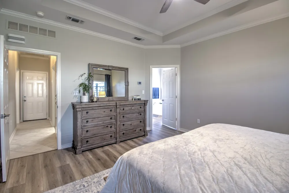 1321 Kiowa Drive E Lake Kiowa, TX 76240