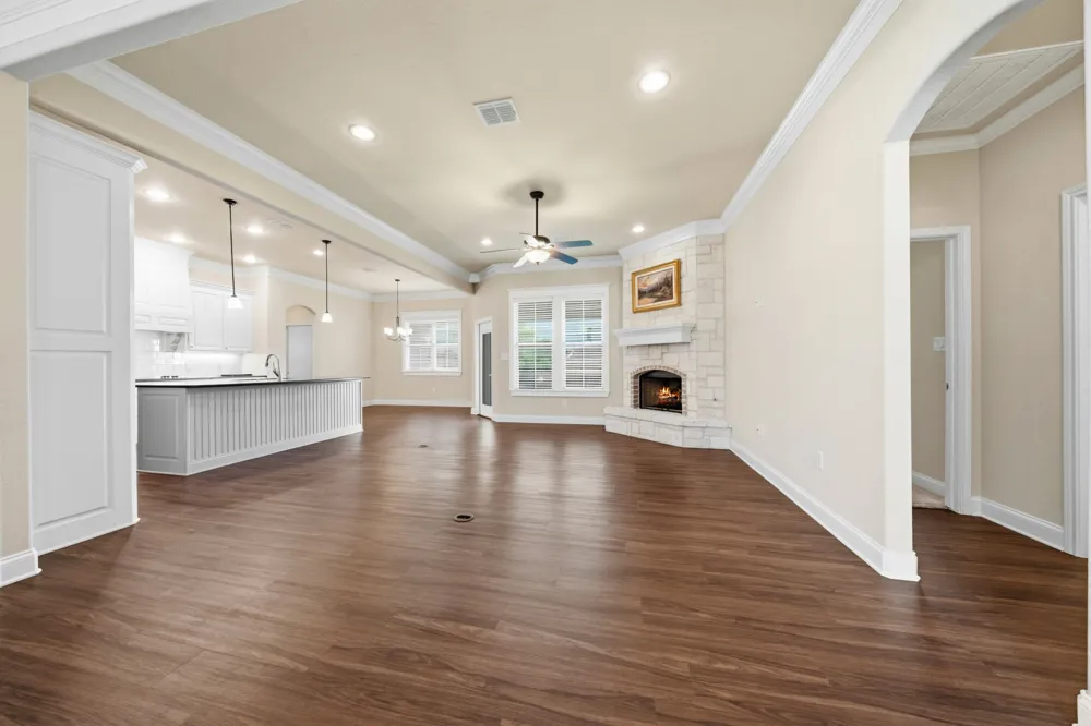 557 Perry Lane Robinson, TX 76706