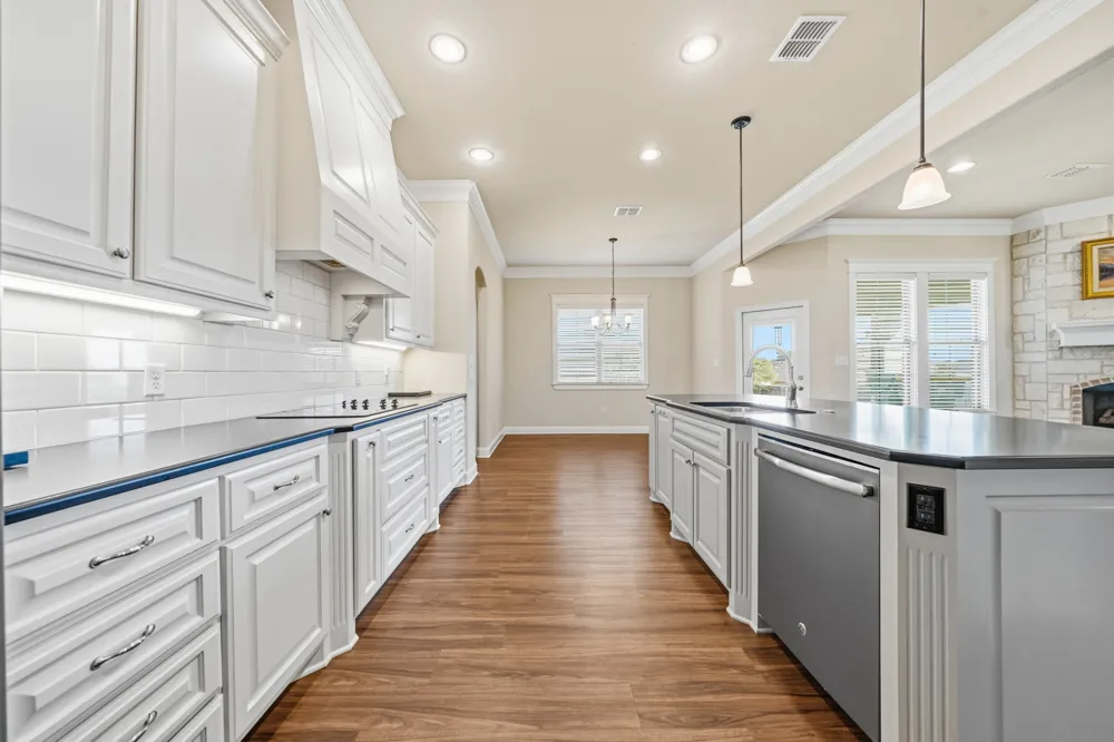 557 Perry Lane Robinson, TX 76706
