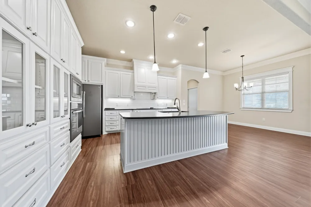 557 Perry Lane Robinson, TX 76706
