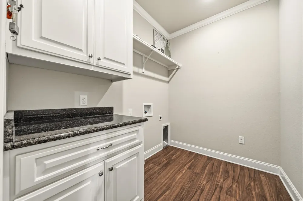 557 Perry Lane Robinson, TX 76706
