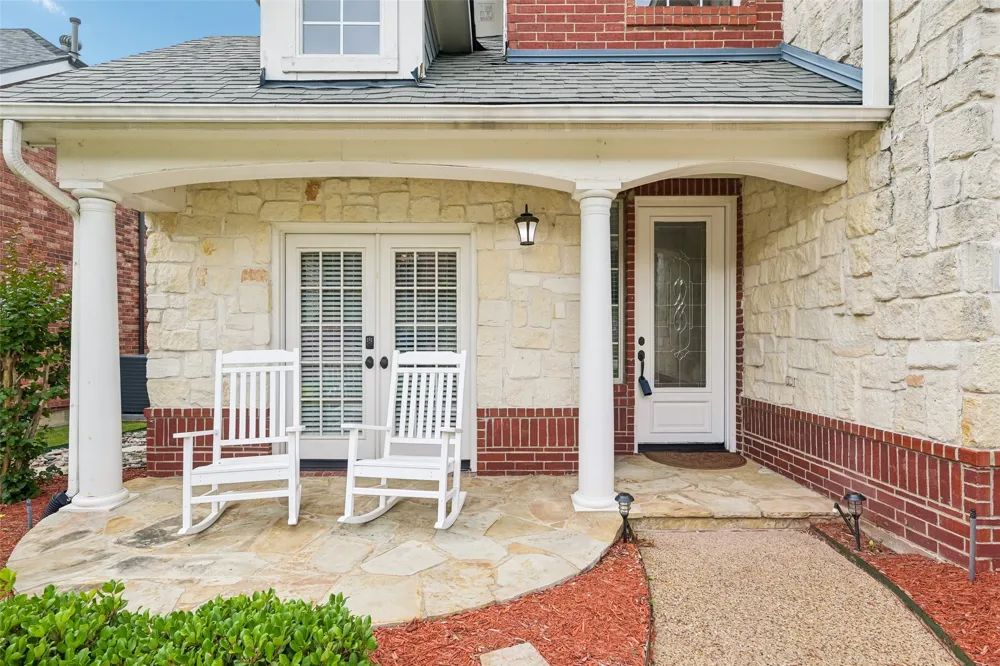 2928 Newport Drive Rockwall, TX 75032