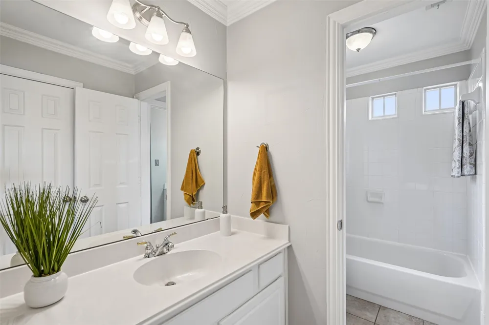 2928 Newport Drive Rockwall, TX 75032