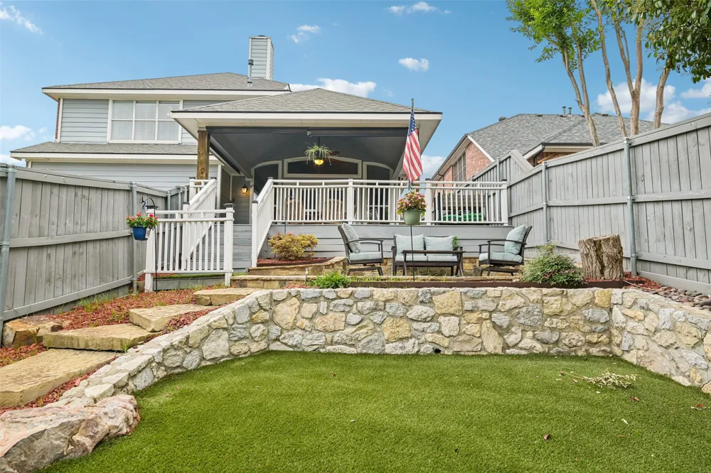 2928 Newport Drive Rockwall, TX 75032