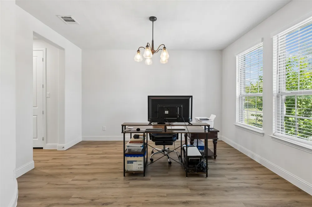 3103 Royal Lane Celina, TX 75009