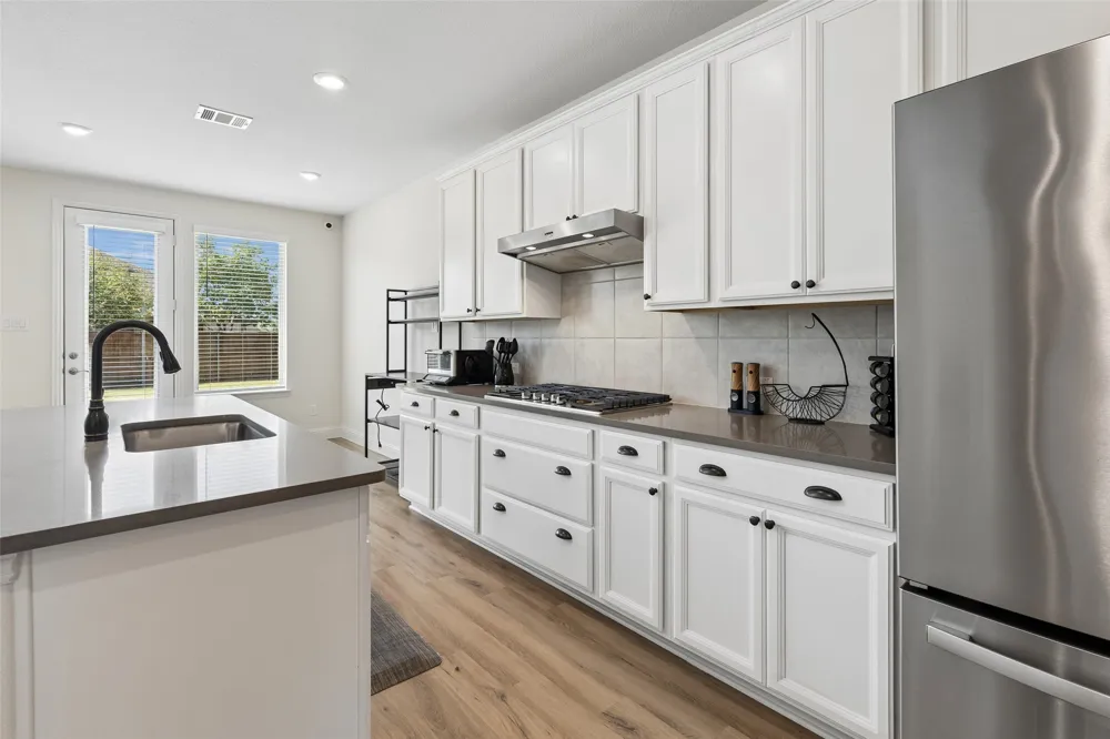 3103 Royal Lane Celina, TX 75009