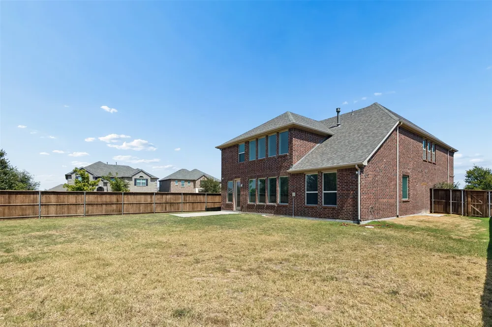 3103 Royal Lane Celina, TX 75009