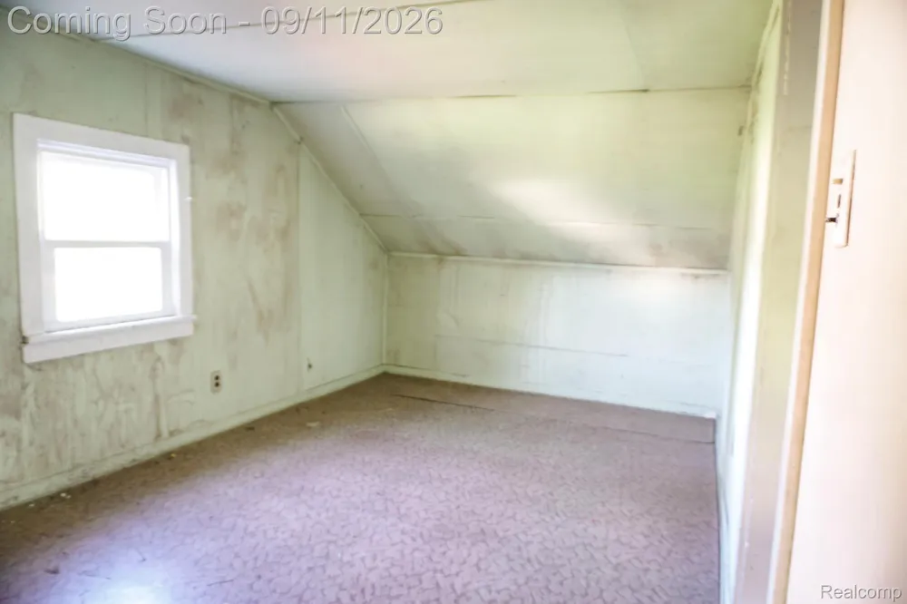 109 Church Street Byron Village, MI 48418