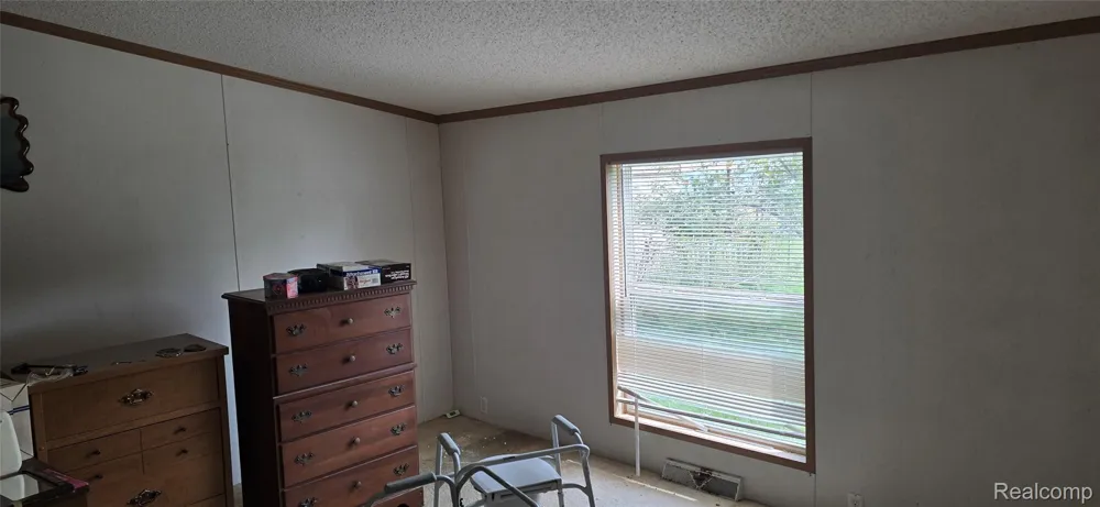 614 Thunder Bay Avenue Alpena Township, MI 49707
