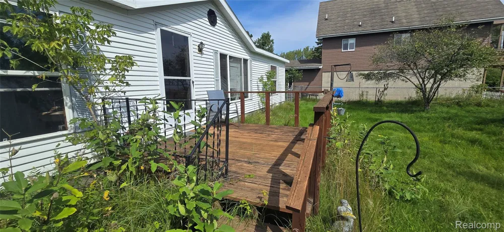 614 Thunder Bay Avenue Alpena Township, MI 49707