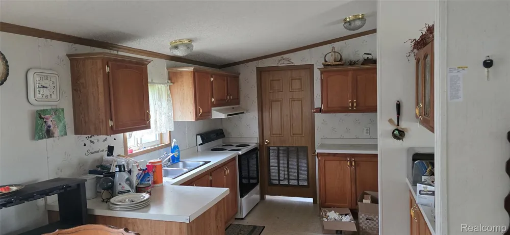 614 Thunder Bay Avenue Alpena Township, MI 49707