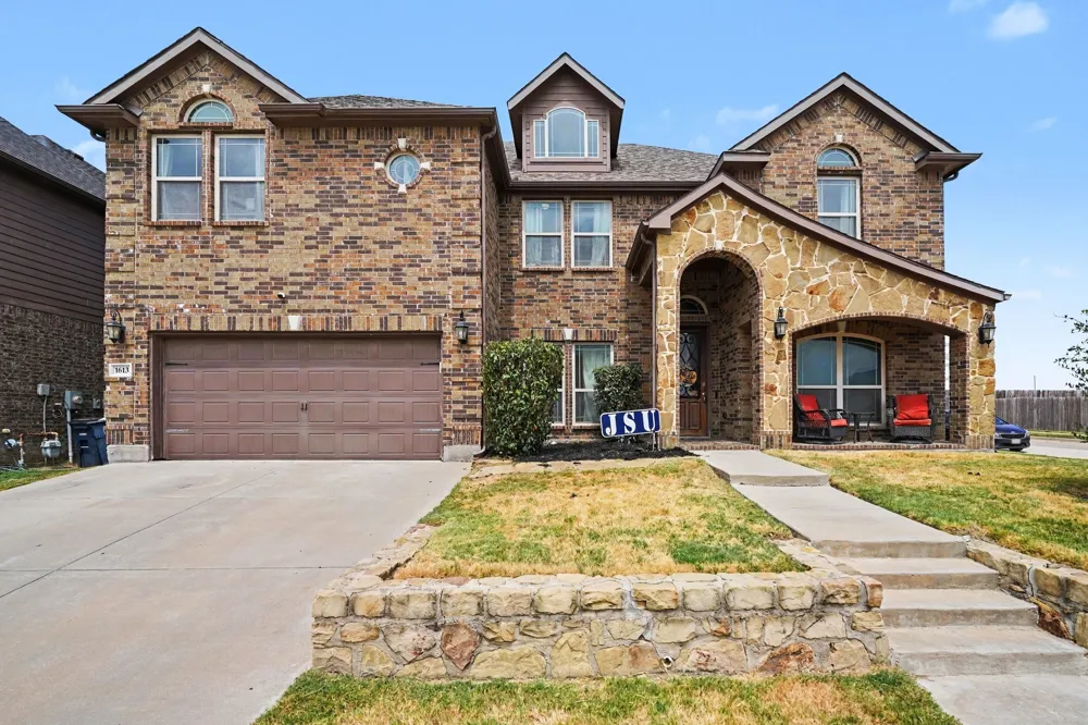 1613 Fiddleneck Street Fort Worth, TX 76177