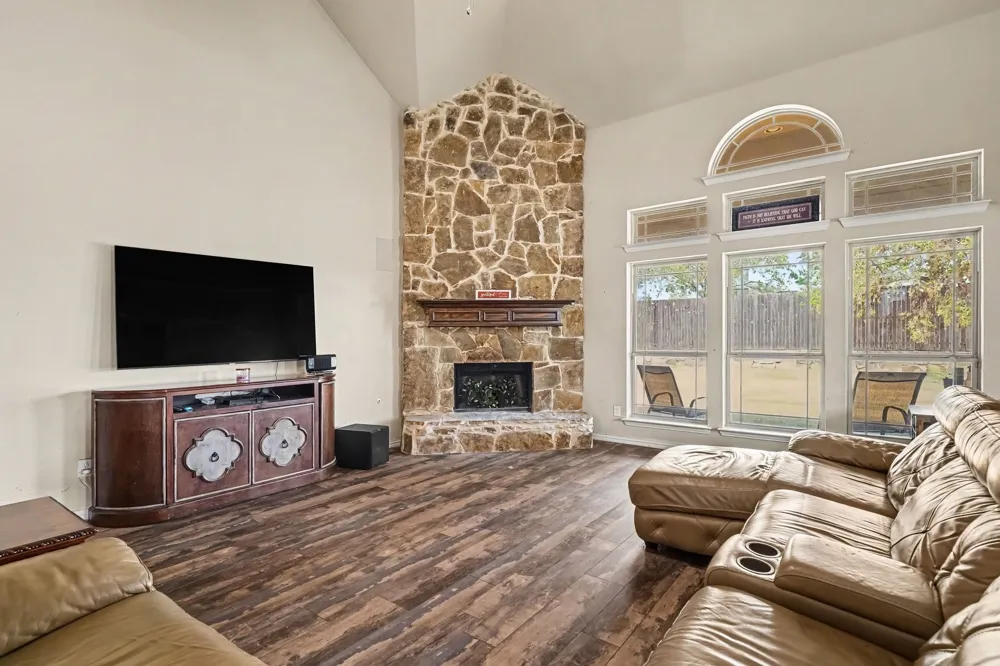 1613 Fiddleneck Street Fort Worth, TX 76177