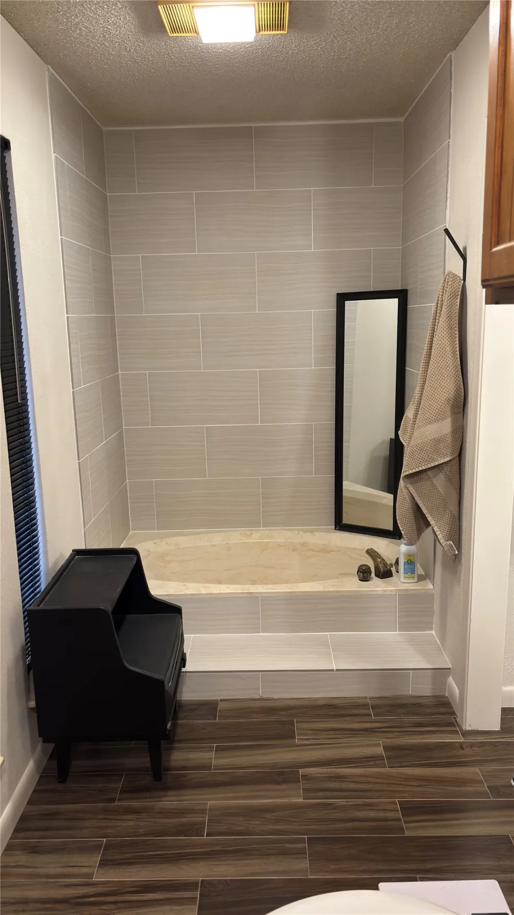 500 Sunlight Court Arlington, TX 76006