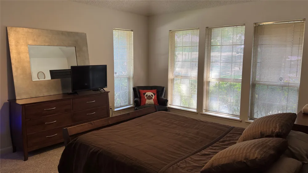 500 Sunlight Court Arlington, TX 76006