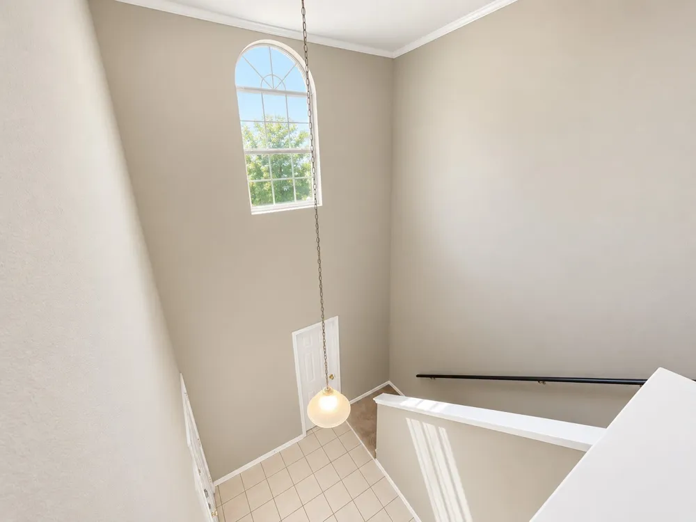 815 Valleybrooke Drive Arlington, TX 76001