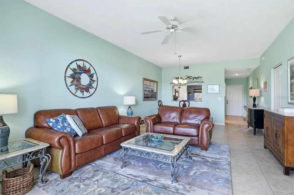 9610 CLUB SOUTH CIRCLE #4107 Sarasota, FL 34238