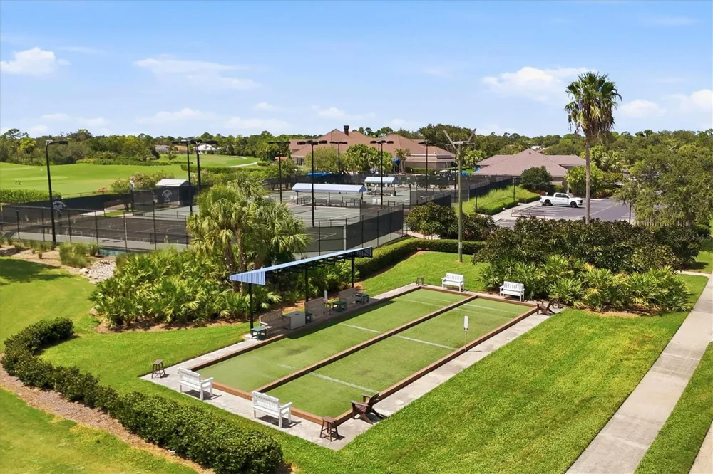 9610 CLUB SOUTH CIRCLE #4107 Sarasota, FL 34238