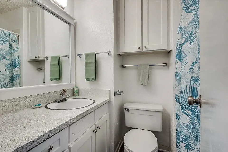 627 Texas Street Denton, TX 76209