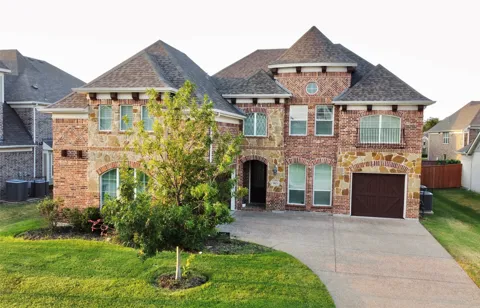 965 Holt Lane