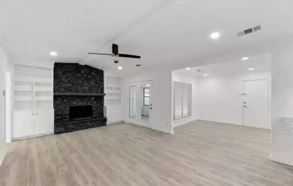 600 Tanglewood Drive S Irving, TX 75061