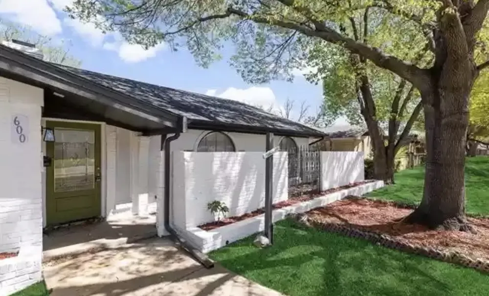 600 Tanglewood Drive S Irving, TX 75061