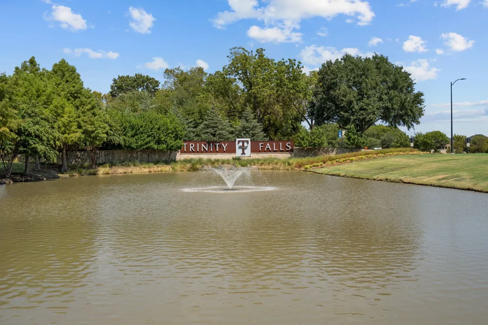 400 Blue Creek Cove McKinney, TX 75071