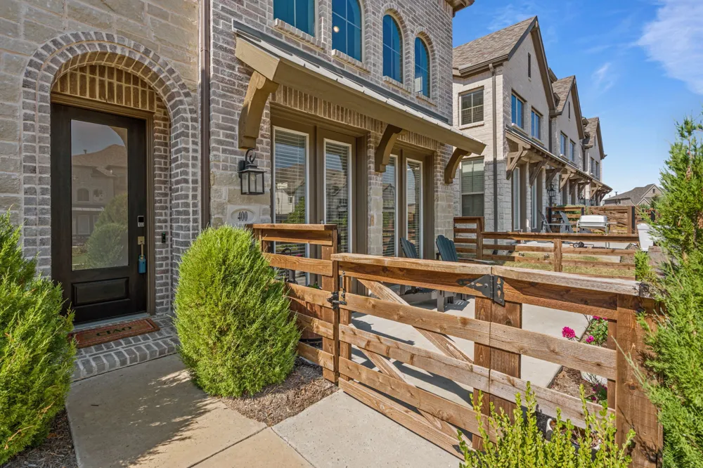 400 Blue Creek Cove McKinney, TX 75071