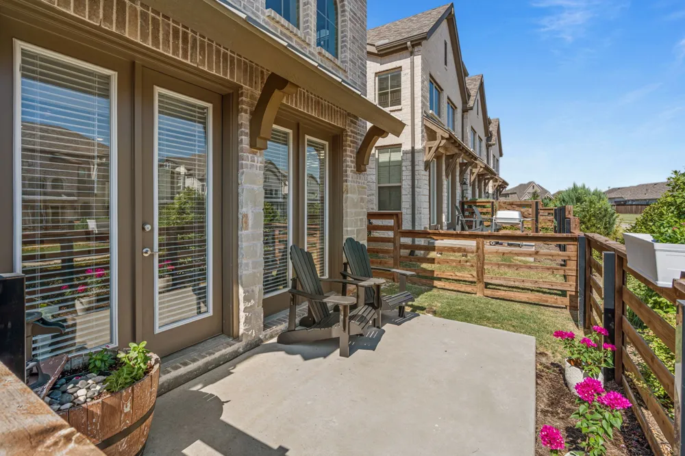 400 Blue Creek Cove McKinney, TX 75071