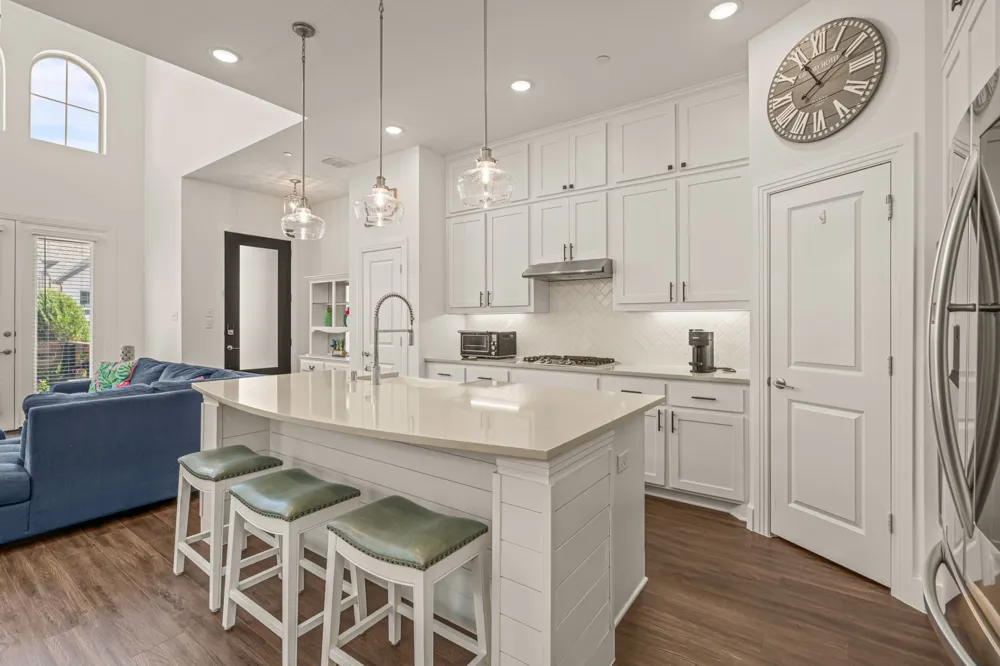 400 Blue Creek Cove McKinney, TX 75071
