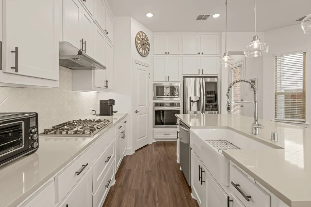400 Blue Creek Cove McKinney, TX 75071