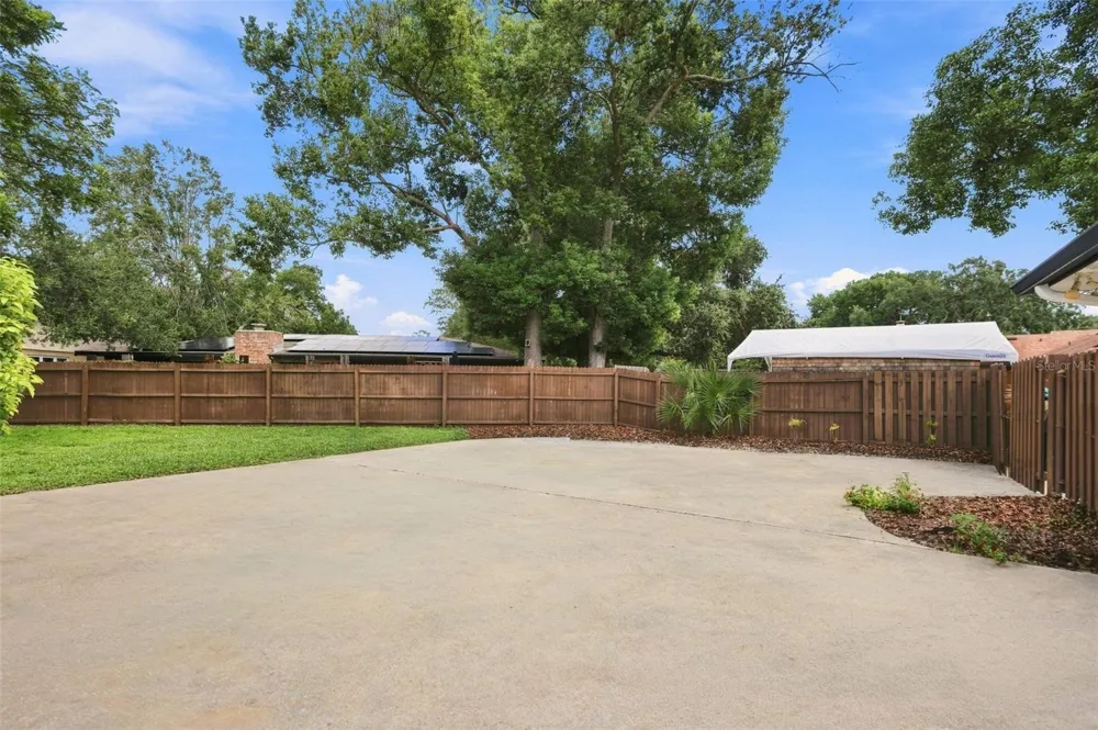 7621 ORANGE TREE LANE Orlando, FL 32819