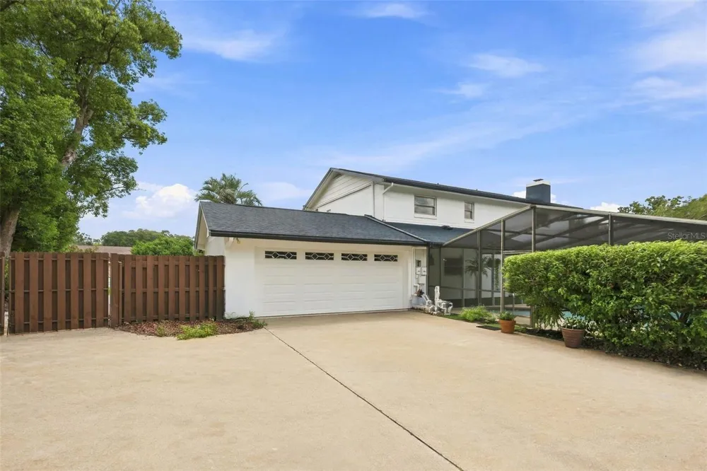 7621 ORANGE TREE LANE Orlando, FL 32819