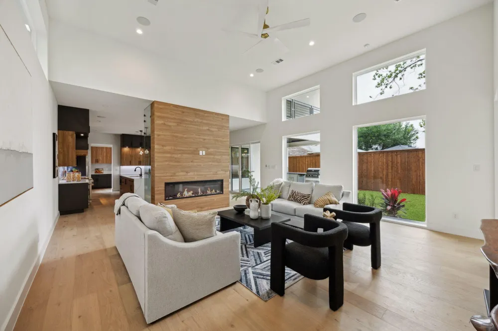 3815 Hawick Lane Dallas, TX 75220