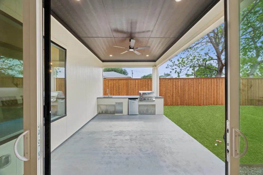 3815 Hawick Lane Dallas, TX 75220
