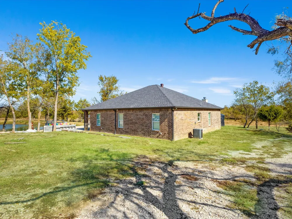 12303 CR-4026 Kemp, TX 75143