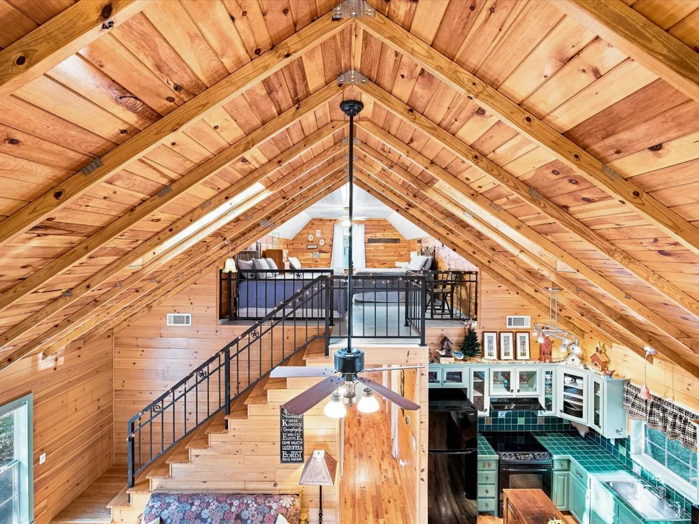 196 Lakecrest Drive Pottsboro, TX 75076