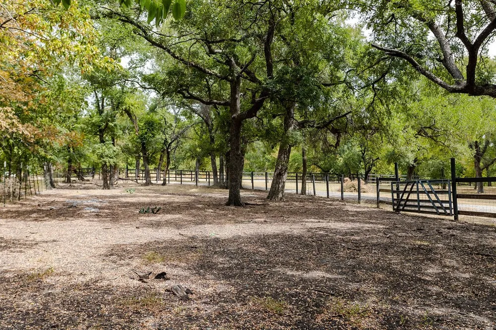 5927 Wolf Trail Celina, TX 75009