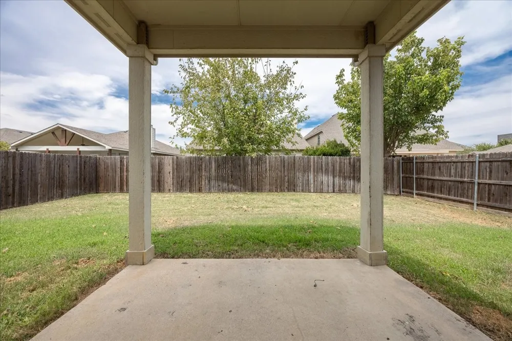 1725 Birds Eye Road Fort Worth, TX 76177