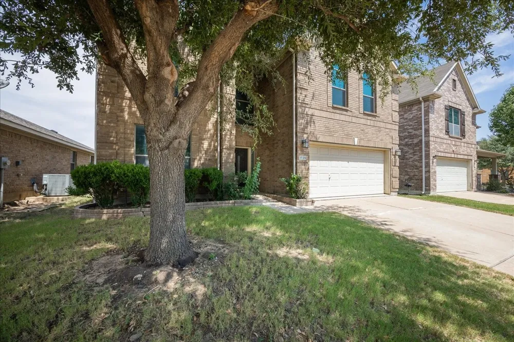 1725 Birds Eye Road Fort Worth, TX 76177