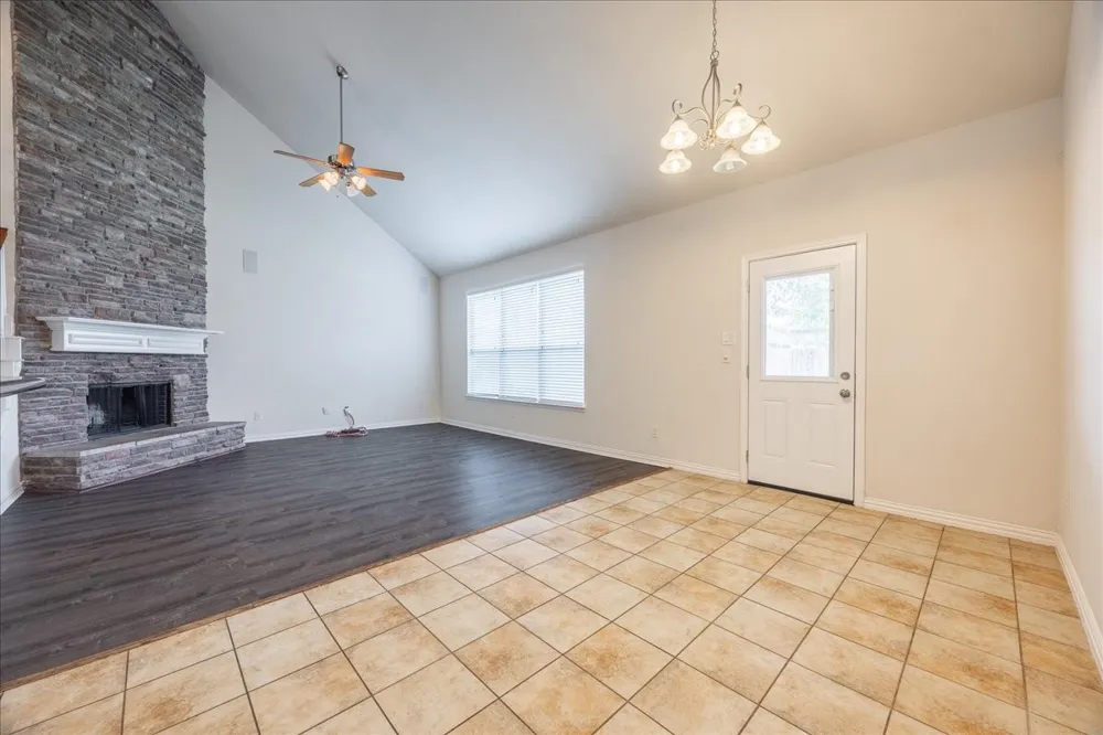 1725 Birds Eye Road Fort Worth, TX 76177