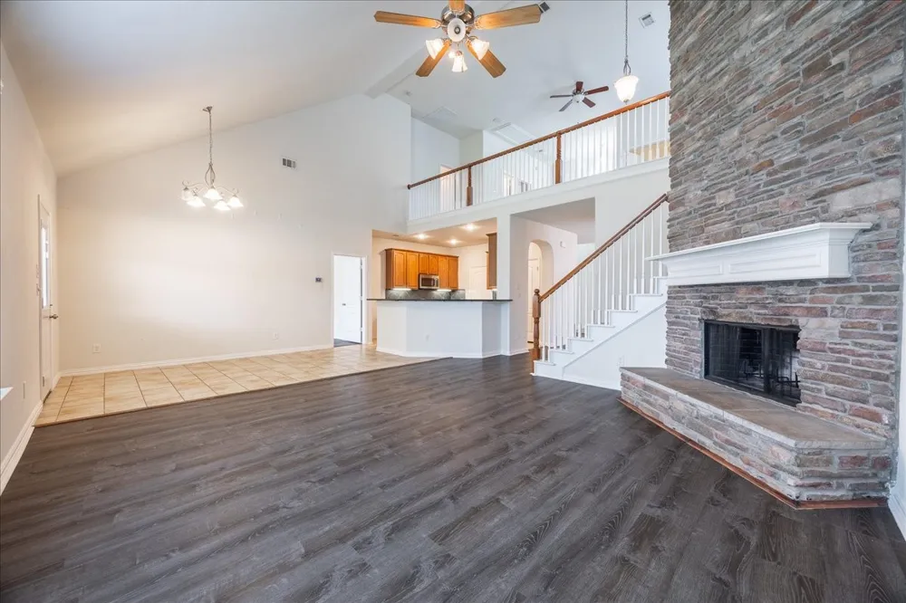 1725 Birds Eye Road Fort Worth, TX 76177