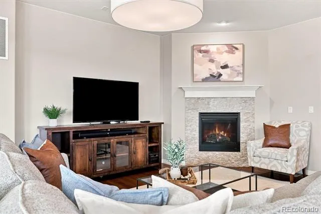 9437 Iron Mountain Way Arvada, CO 80007
