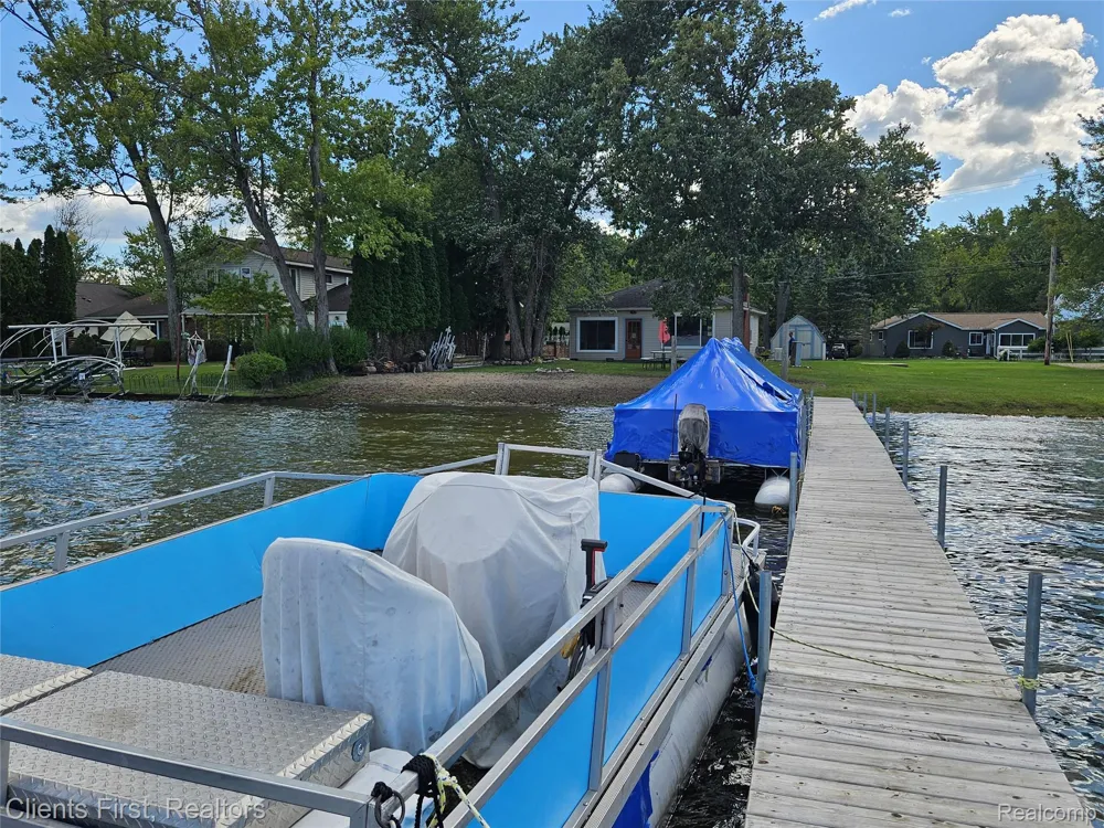 14344 Edgewater Drive Dexter Township, MI 48137