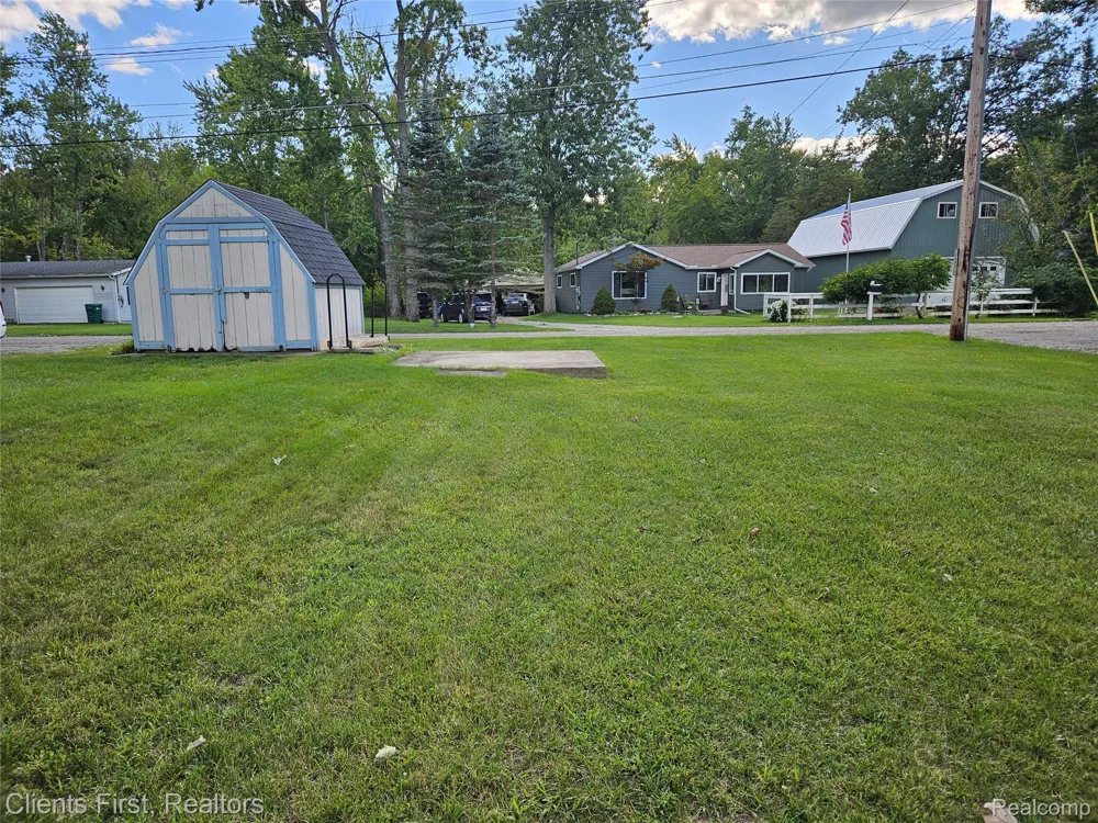 14344 Edgewater Drive Dexter Township, MI 48137